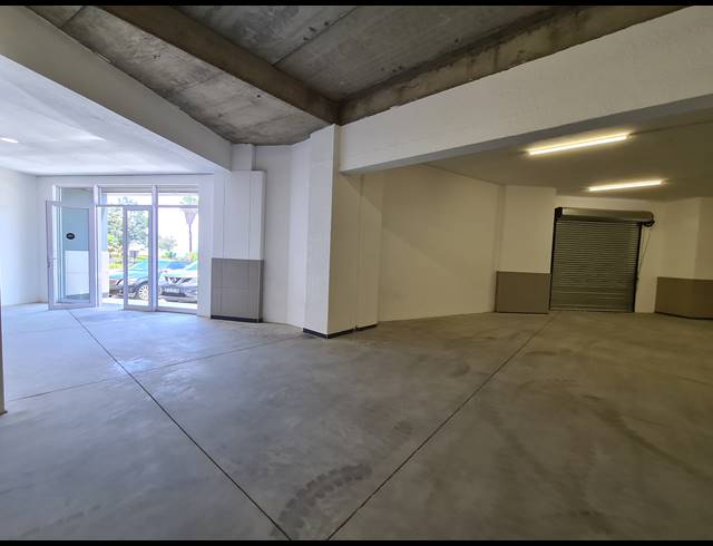 429M² OFFICE TO LET IN HALFWAY HOUSE